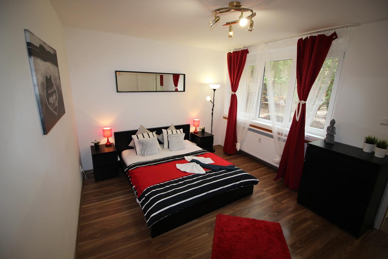 Smart City Prague Apartment Екстериор снимка